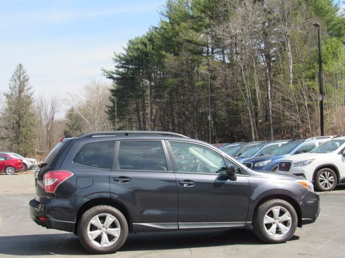 Used 2015 Subaru Forester 2.5i Premium image 8