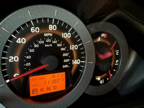 Used 2007 Toyota RAV4 Sport image 10