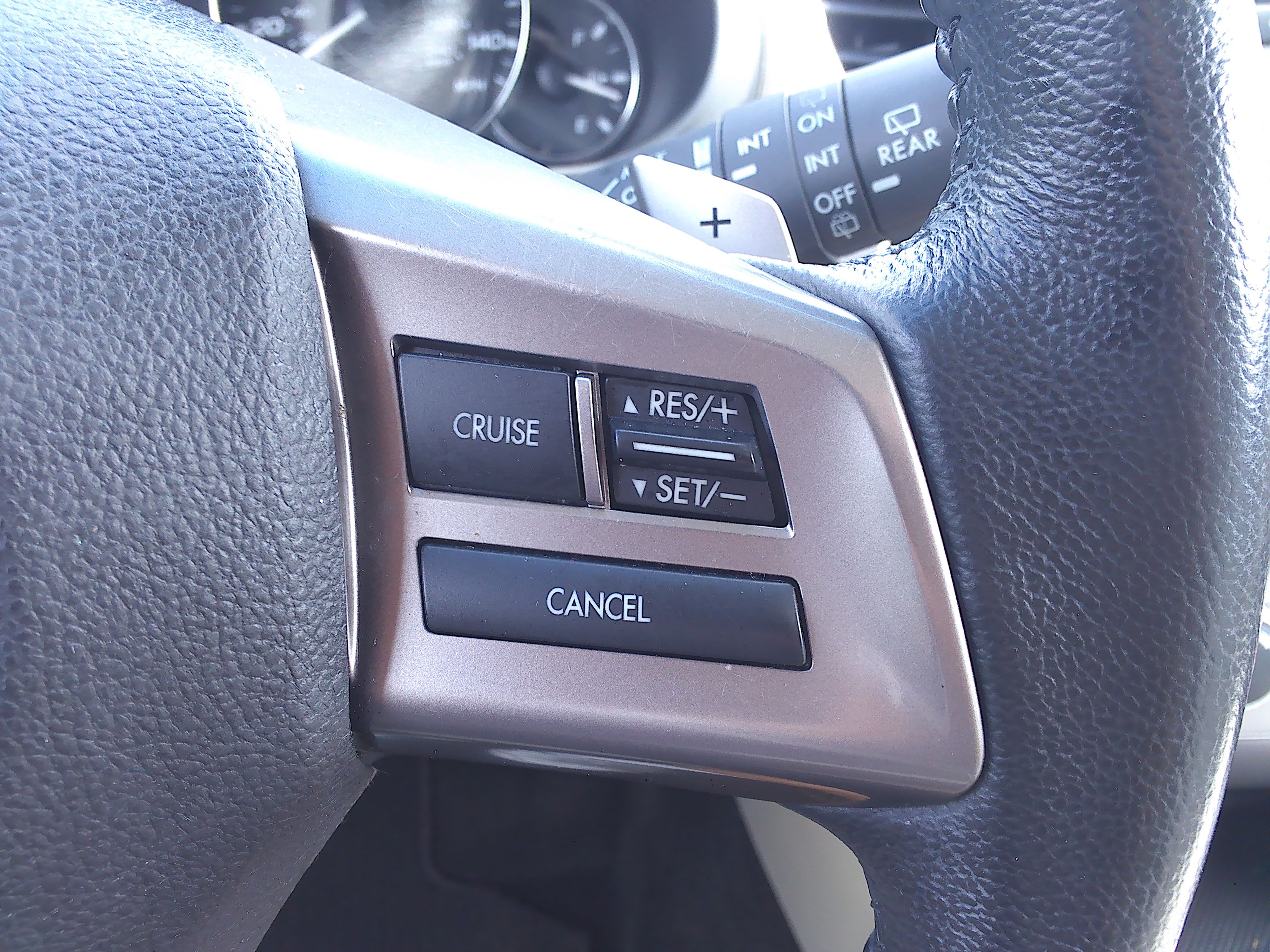 Used 2012 Subaru Outback 2.5i Premium AWD/4WD image 28