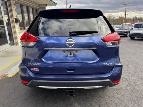 Used 2018 Nissan Rogue SL image 5