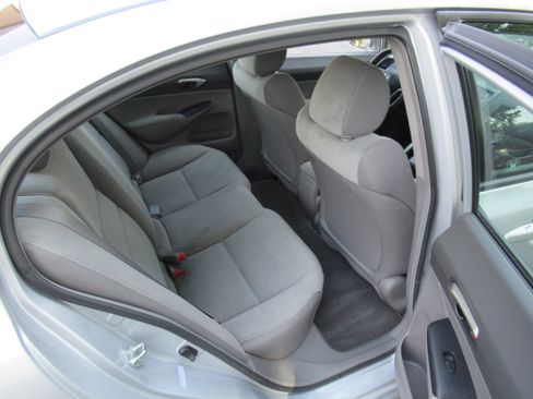 Used 2010 Honda Civic LX Sedan image 15