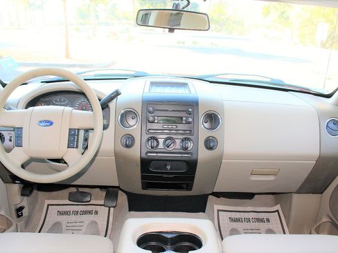 Used 2006 Ford F150 XLT image 20