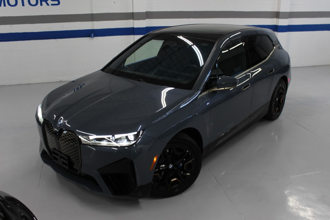 Used 2024 BMW iX M60 AWD/4WD image 4