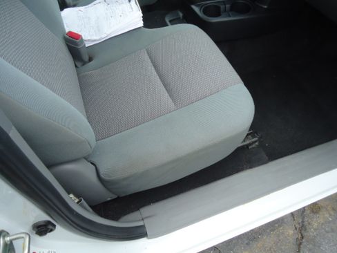 Used 2014 Toyota Tacoma image 14