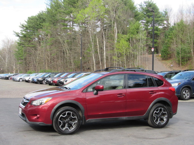 Used 2013 Subaru XV Crosstrek 2.0i Premium AWD/4WD image 2