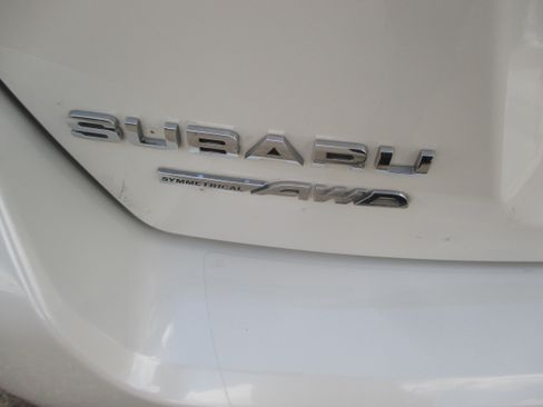 Used 2016 Subaru Impreza 2.0i Premium image 13