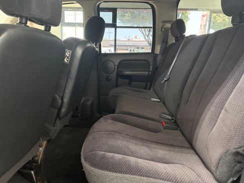 Used 2004 Dodge Ram 1500 Truck 2WD Quad Cab image 11