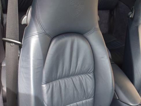 Used 2001 Porsche 911 Coupe RWD image 32