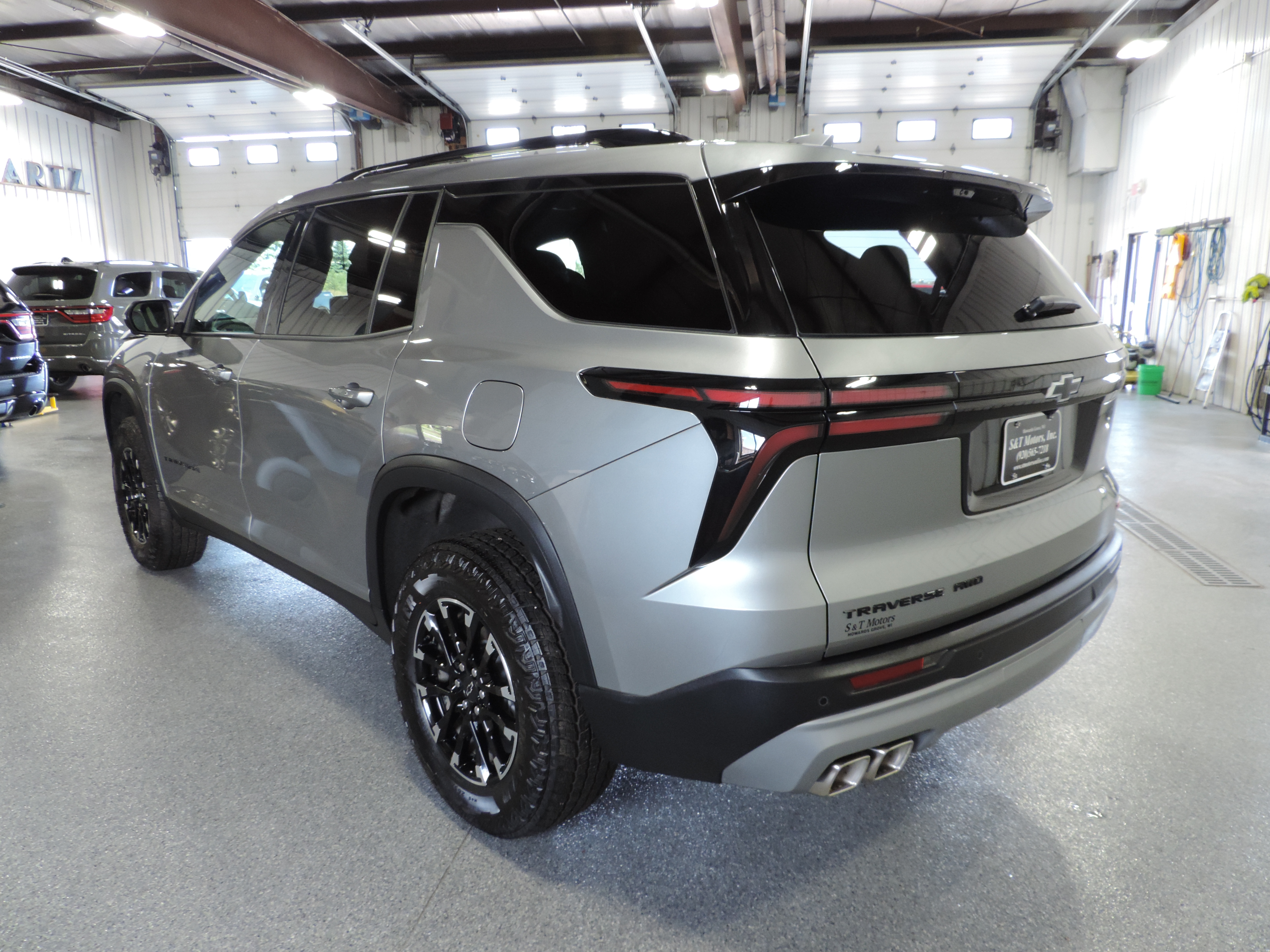 Used 2026 Chevrolet Traverse AWD Z71 image 19
