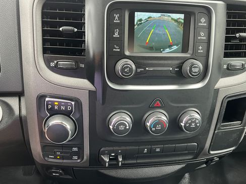 Used 2019 RAM 1500 4x4 Quad Cab Classic Tradesman image 10