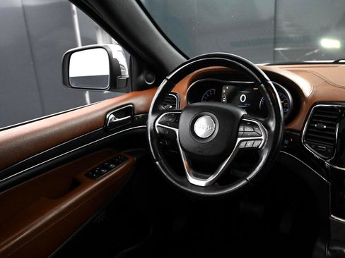 Used 2021 Jeep Grand Cherokee Overland image 22