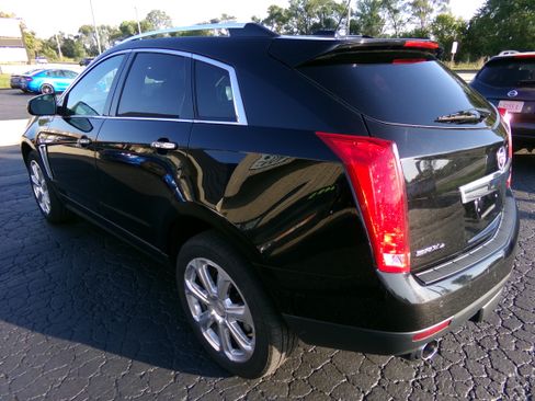 Used 2015 Cadillac SRX Premium image 3