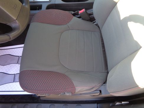 Used 2011 Nissan Frontier PRO-4X image 40