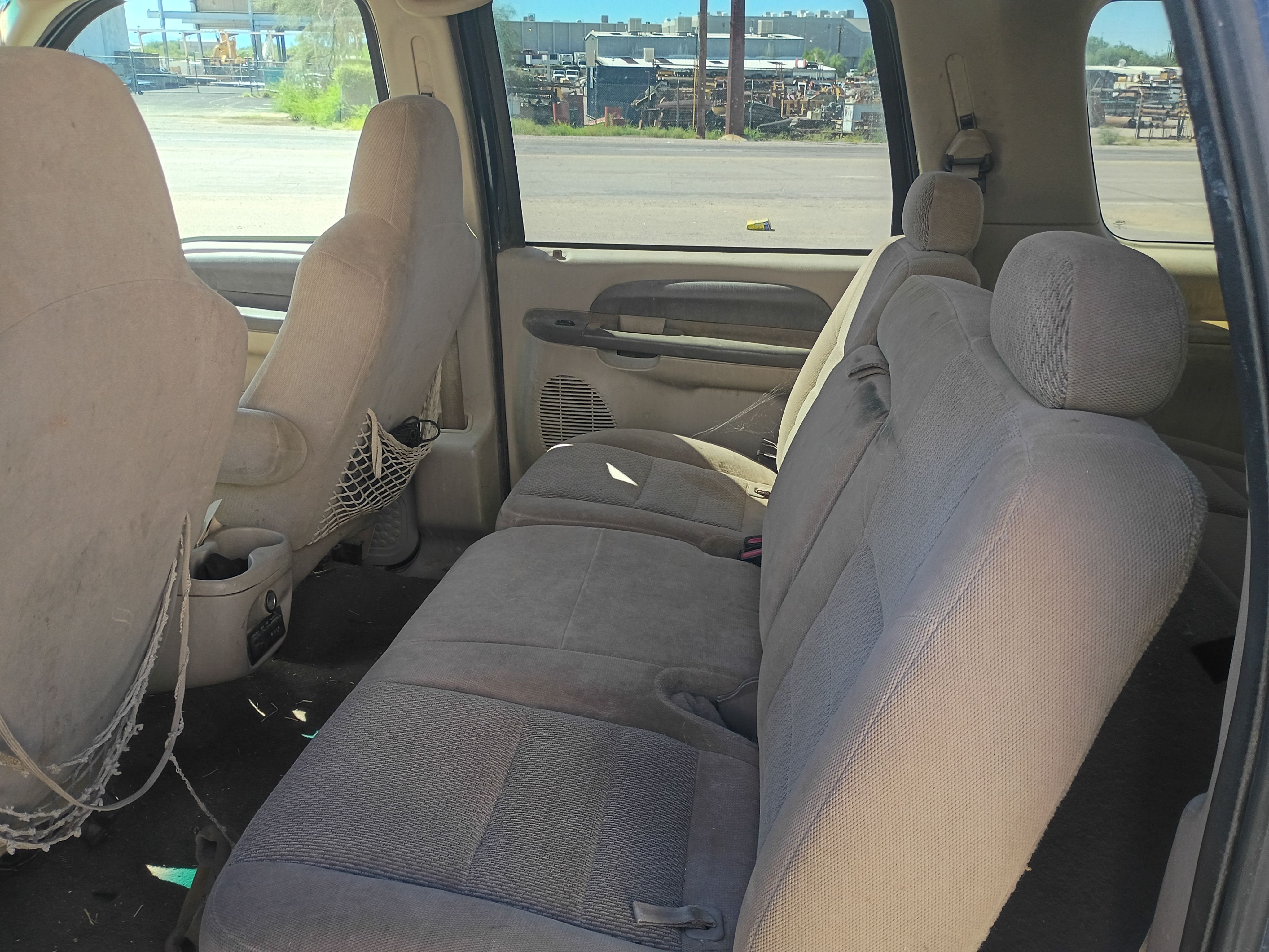 Used 2002 Ford Excursion 2WD XLT image 10