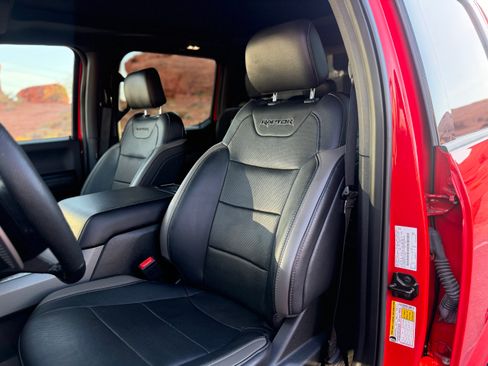 Used 2018 Ford F150 4x4 Crew Cab Raptor image 10