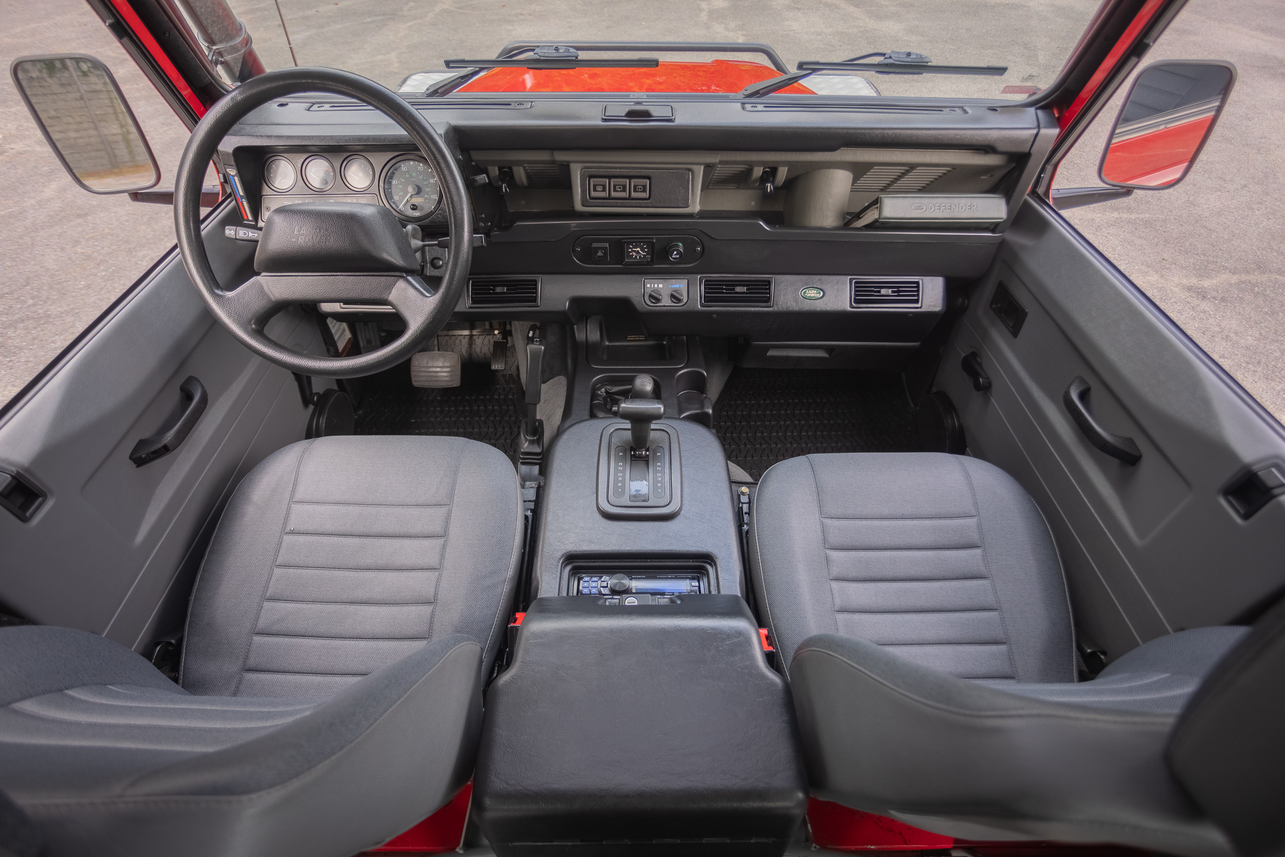 Used 1997 Land Rover Defender 90 AWD/4WD image 10