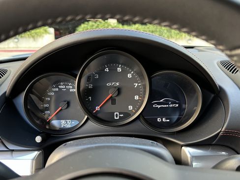 Used 2024 Porsche 718 Cayman GTS image 49