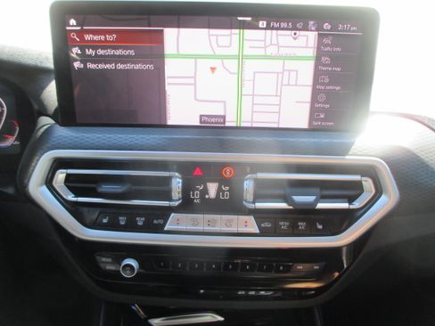 Used 2025 BMW X4 xDrive30i image 7