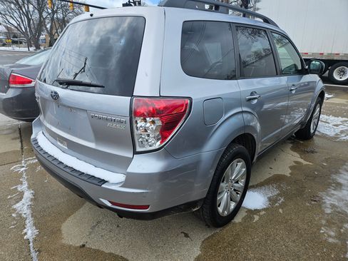 Used 2012 Subaru Forester 2.5X Premium image 6