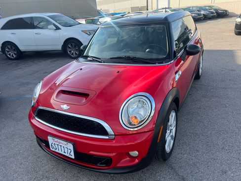 Used 2011 MINI Cooper Clubman S image 5