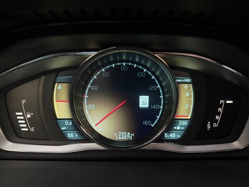 Used 2015 Volvo XC70 T6 Platinum image 64