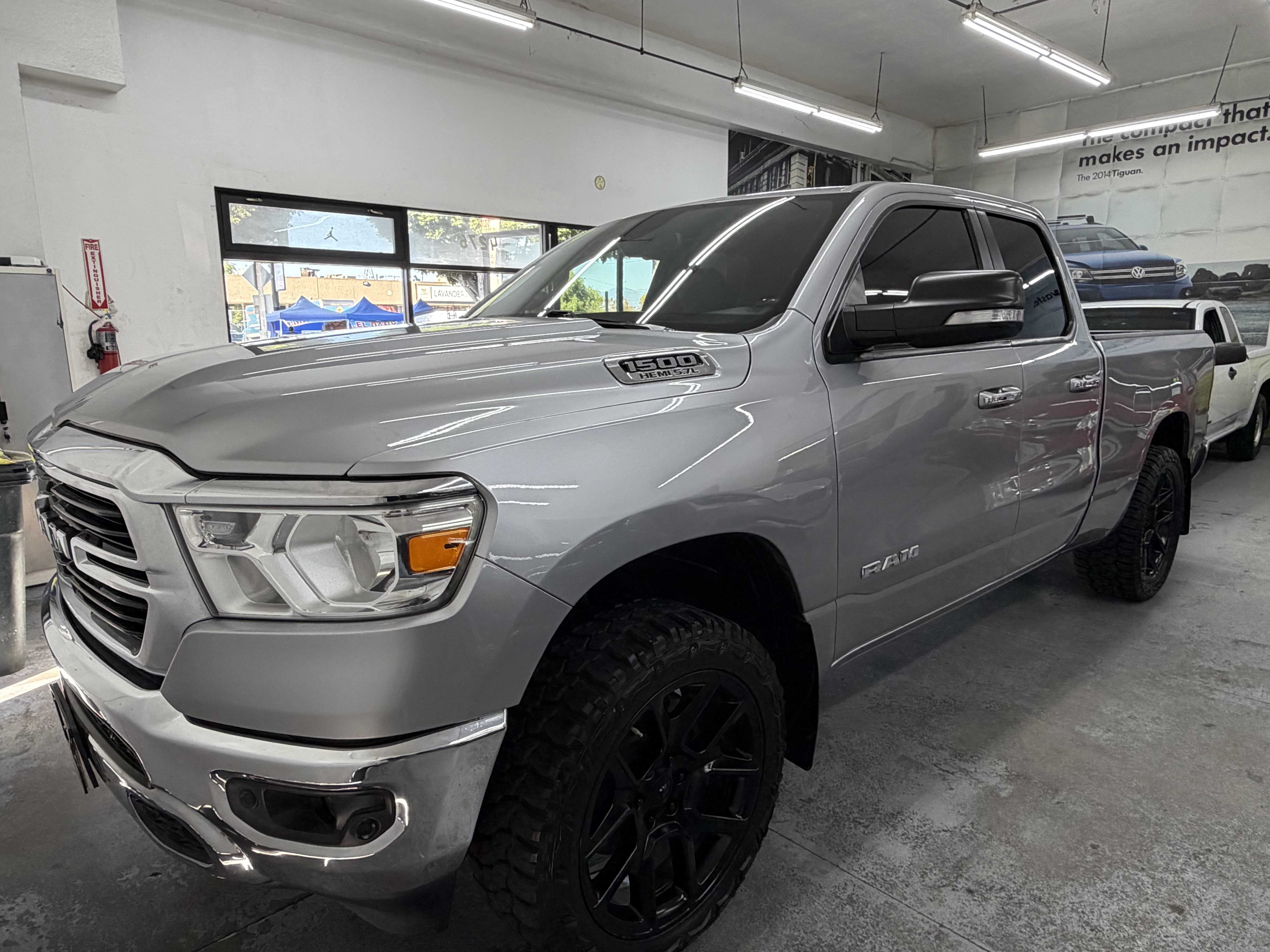 Used 2019 RAM 1500 4x4 Quad Cab Big Horn image 1