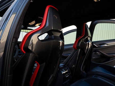 Used 2022 BMW M5 CS image 25