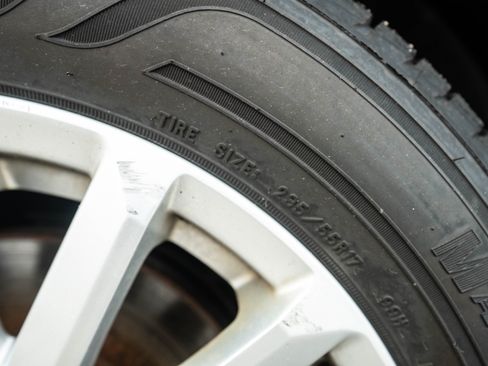 Used 2011 Cadillac CTS image 33