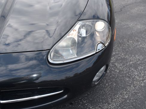 Used 2003 Jaguar XK8 RWD image 27