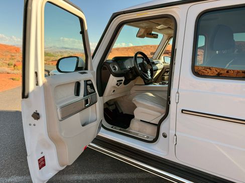 Used 2019 Mercedes-Benz G 550 G 550 image 7