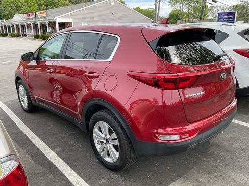 Used 2017 Kia Sportage AWD LX image 2