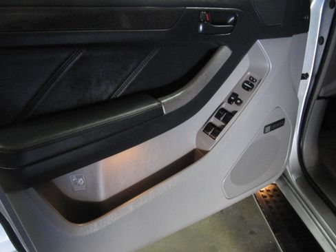 Used 2003 Toyota 4Runner Limited image 15