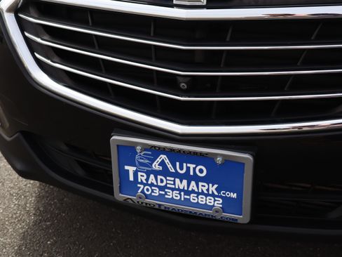 Used 2019 Chevrolet Equinox Premier image 12