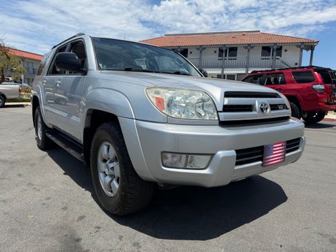Used 2004 Toyota 4Runner 2WD SR5 V8 image 15