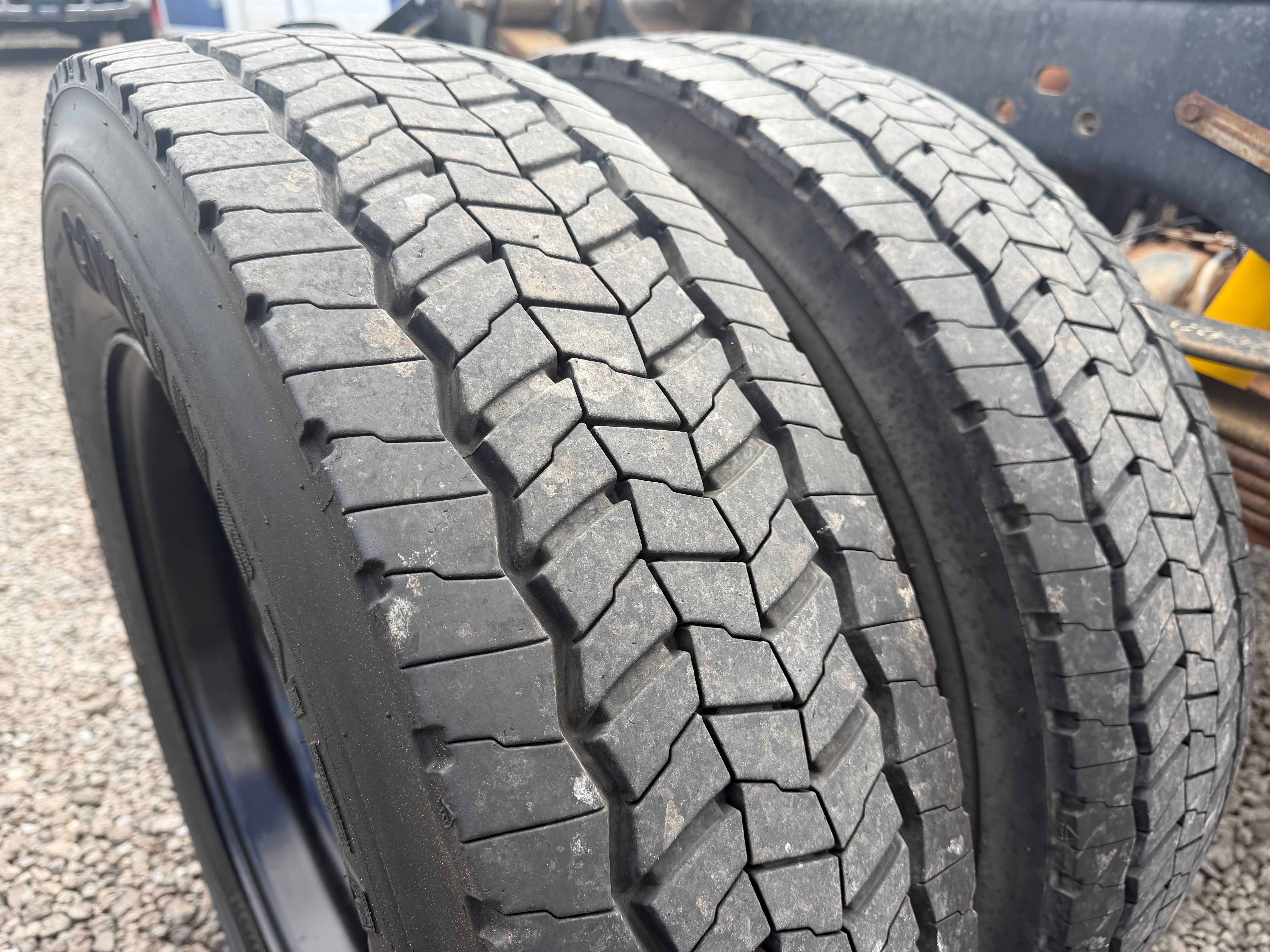 Used 2016 Ford F550 2WD Regular Cab Super Duty image 17