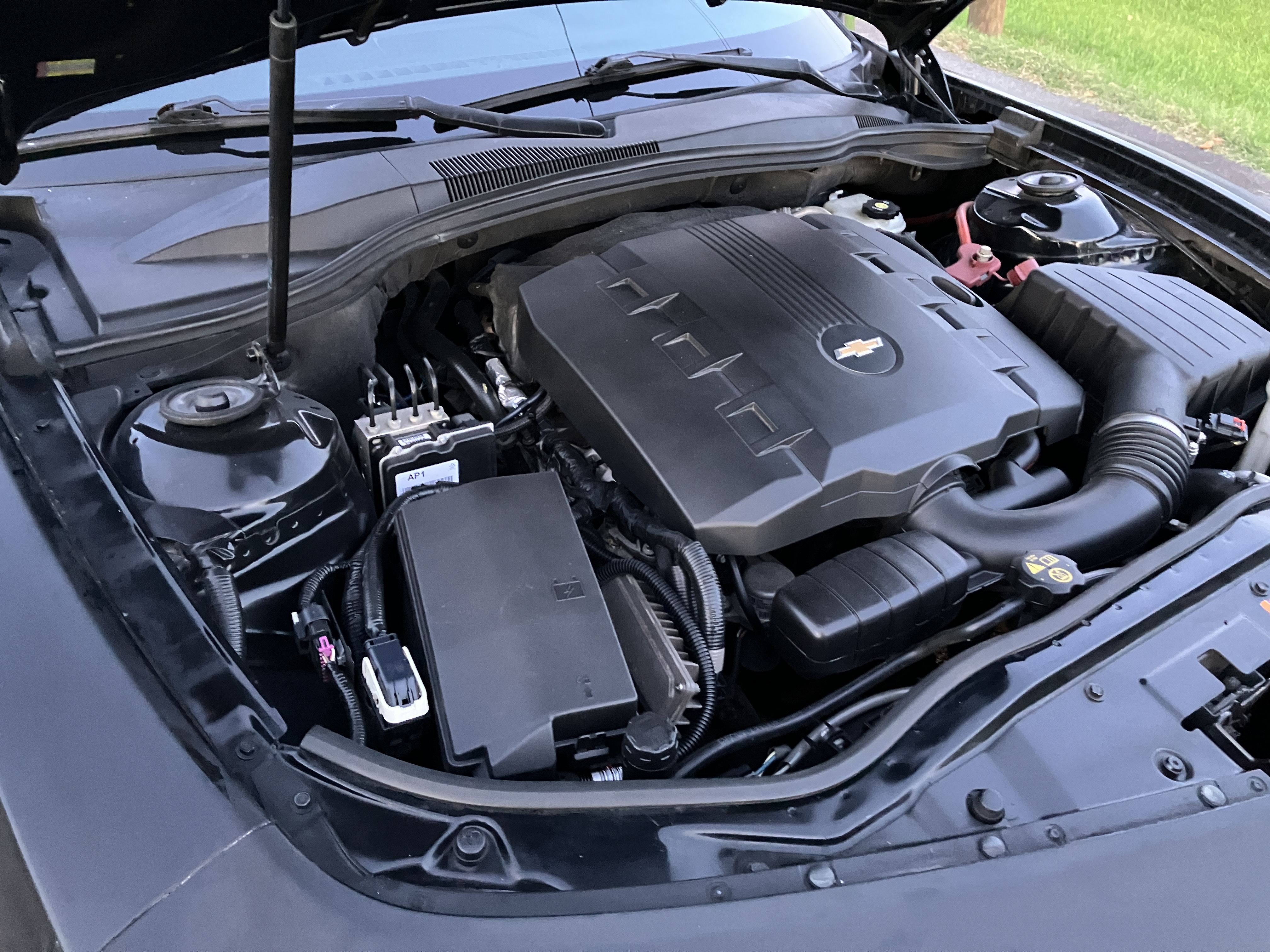Used 2014 Chevrolet Camaro LS Coupe RWD image 11