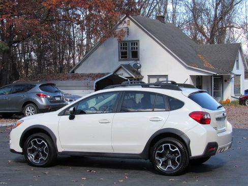 Used 2015 Subaru XV Crosstrek 2.0i Limited image 8