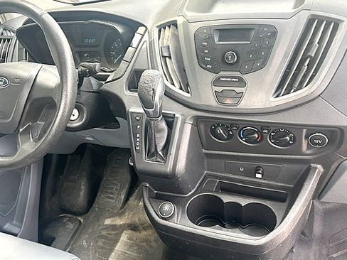 Used 2018 Ford Transit 250 138 RWD image 10