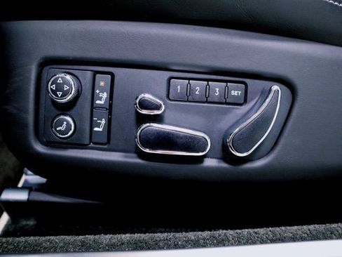 Used 2017 Bentley Continental GT image 21