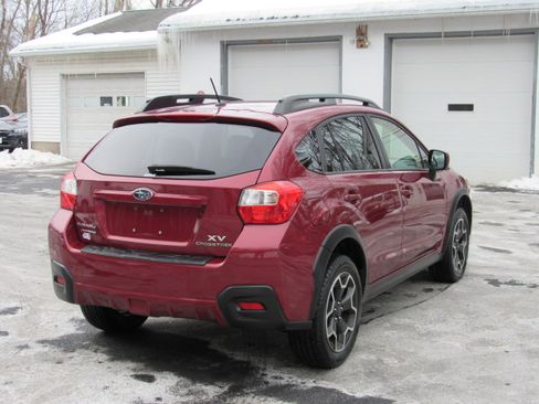 Used 2013 Subaru XV Crosstrek 2.0i Premium image 8