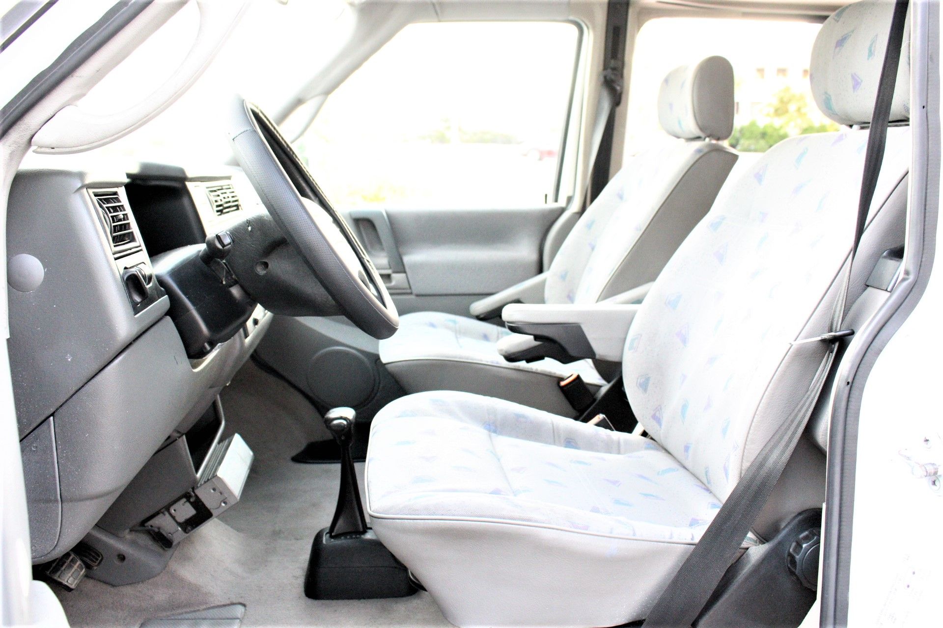 Used 1997 Volkswagen Eurovan Camper FWD image 20
