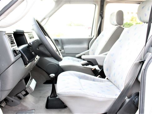 Used 1997 Volkswagen Eurovan Camper FWD image 20