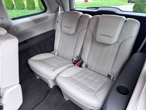 Used 2015 Mercedes-Benz GL 450 image 18