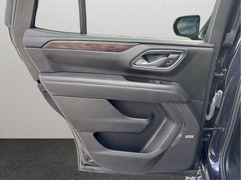 Used 2024 Chevrolet Tahoe Z71 image 38