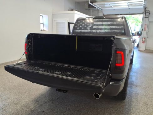 Used 2015 RAM 1500 Express AWD/4WD image 20