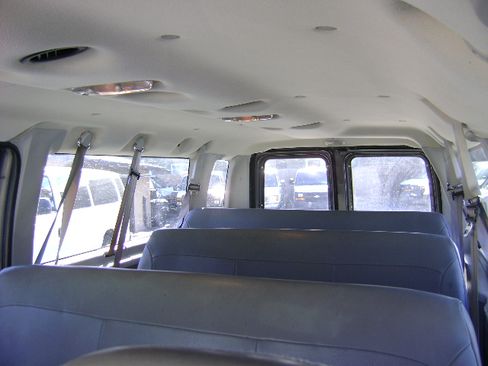 Used 2007 Ford E-350 and Econoline 350 image 14