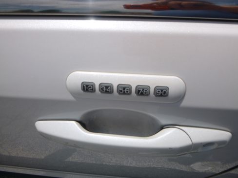 Used 2014 Ford Edge AWD Limited image 12