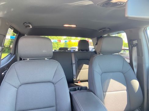 Used 2024 GMC Canyon 4x4 Crew Cab Elevation image 10