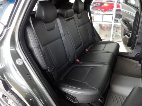 Used 2023 Hyundai Tucson FWD SEL w/ Convenience Package image 18
