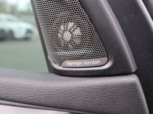 Used 2017 BMW X5 xDrive35d image 21